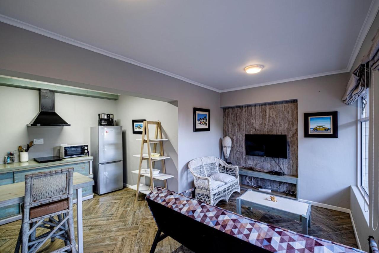 Beach Front Jeffreys Bay Bagian luar foto