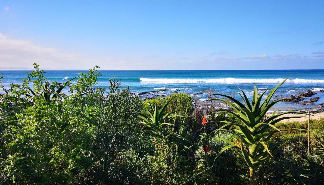 Beach Front Jeffreys Bay Bagian luar foto