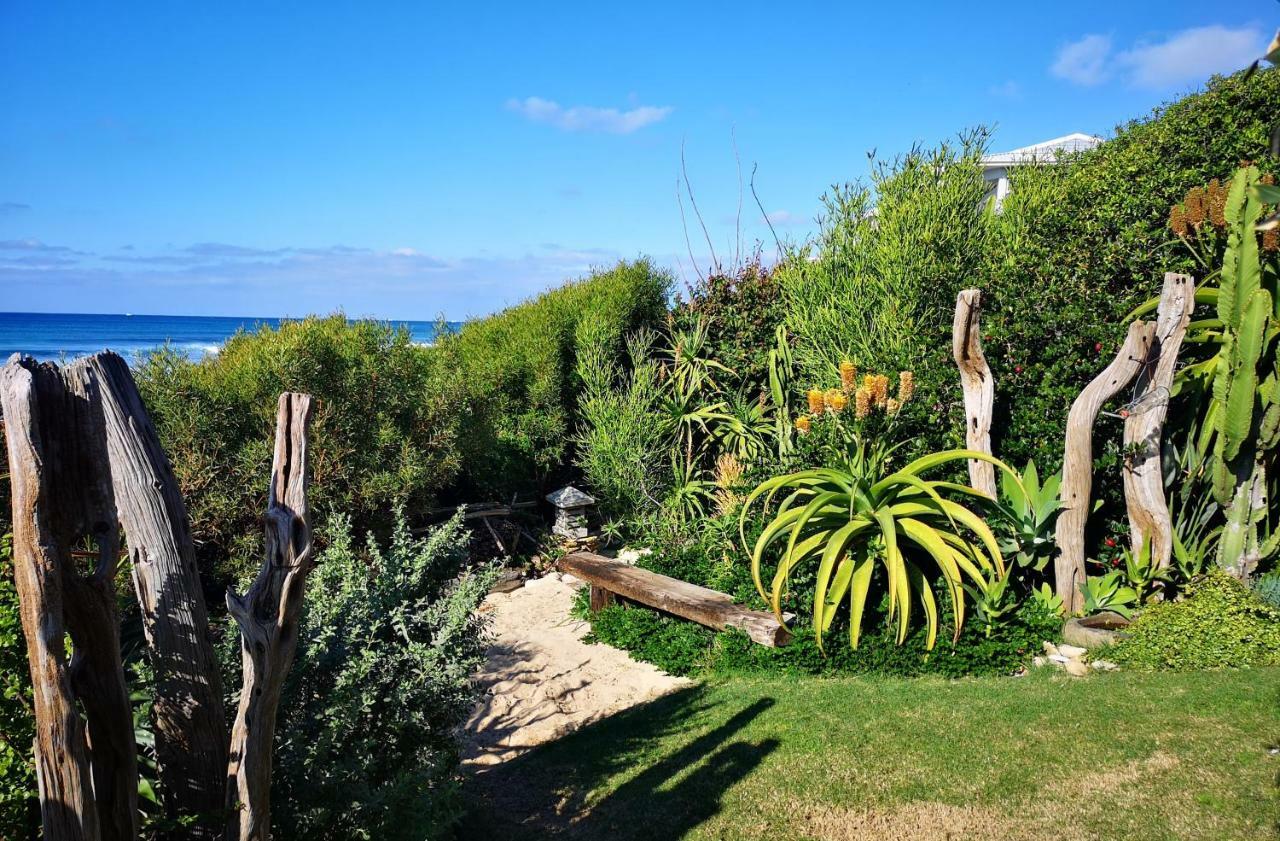 Beach Front Jeffreys Bay Bagian luar foto